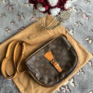 Louis Vuitton Monogram Jeune Fille MM